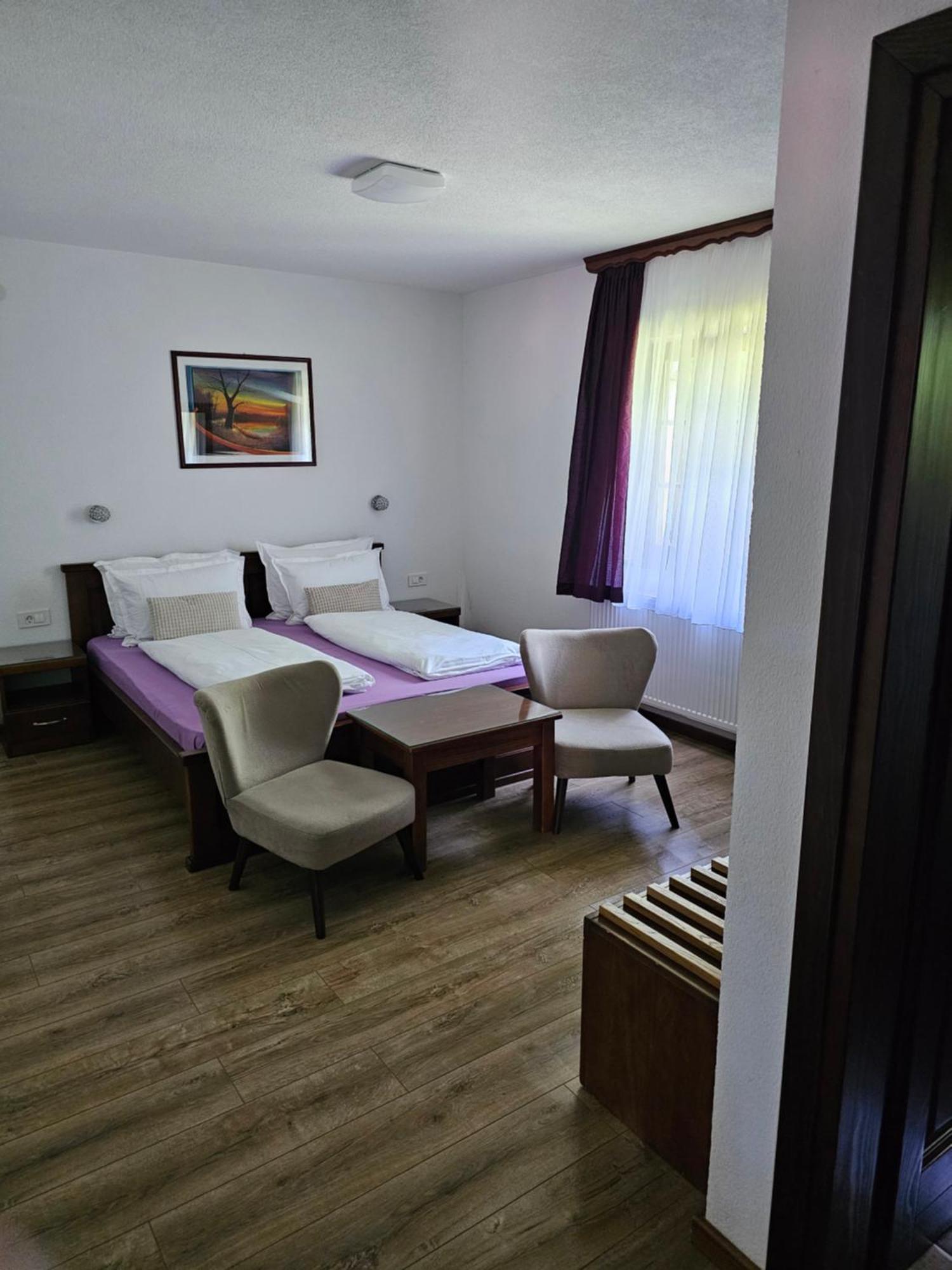 Pansion Breza Hotel Plitvicka Jezera Luaran gambar