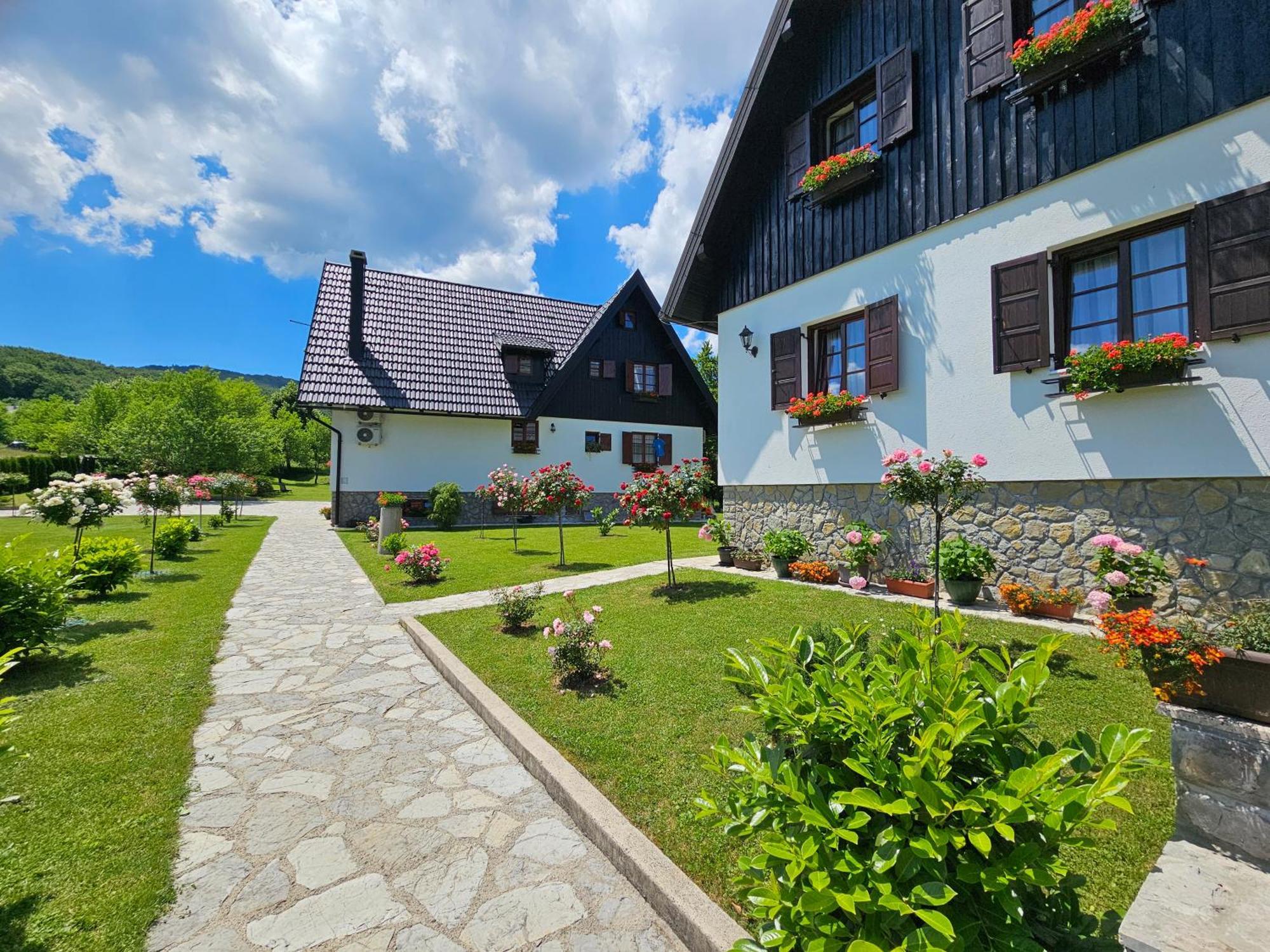 Pansion Breza Hotel Plitvicka Jezera Luaran gambar