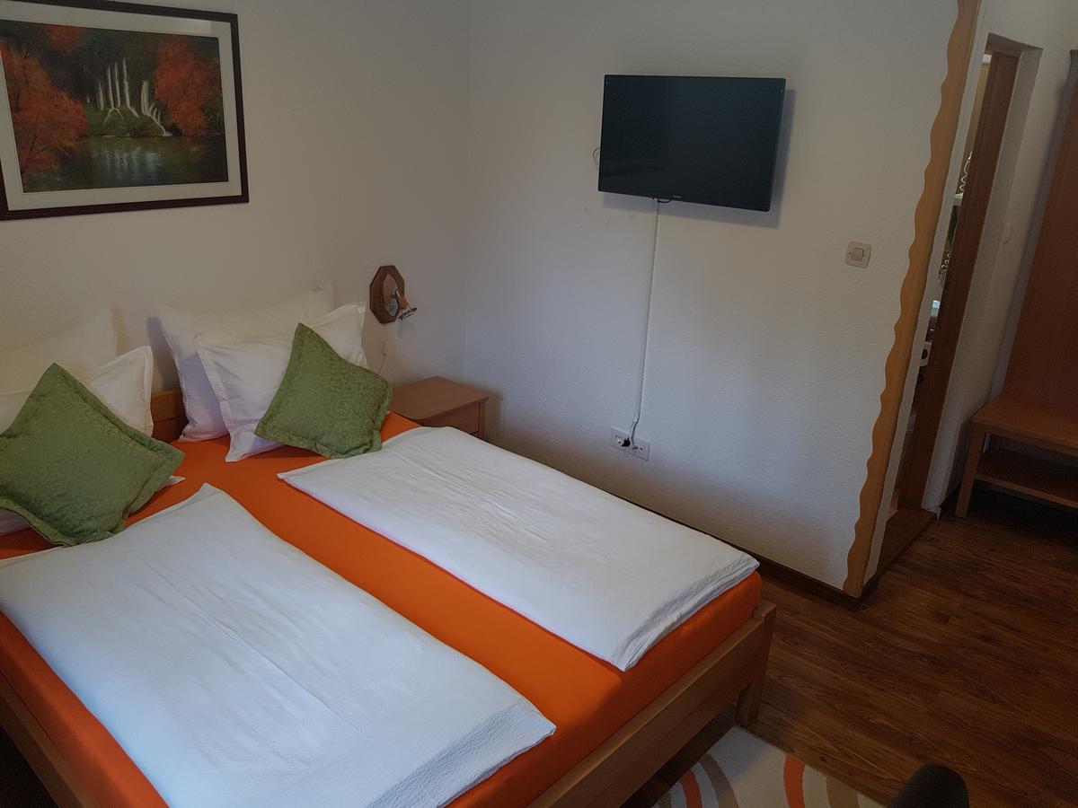 Pansion Breza Hotel Plitvicka Jezera Luaran gambar