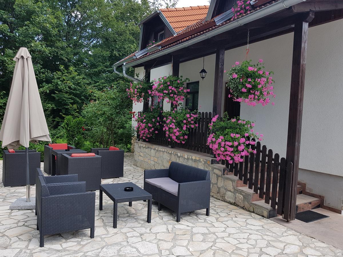 Pansion Breza Hotel Plitvicka Jezera Luaran gambar