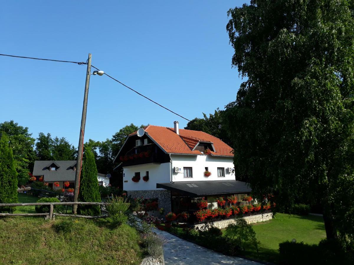 Pansion Breza Hotel Plitvicka Jezera Luaran gambar