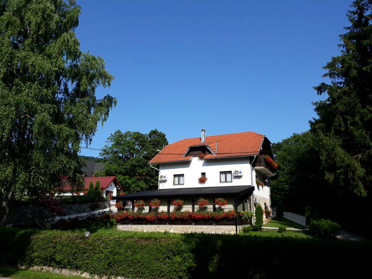 Pansion Breza Hotel Plitvicka Jezera Luaran gambar
